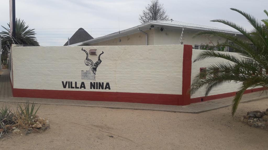 Guesthouse Villa Nina オカハンジャ エクステリア 写真
