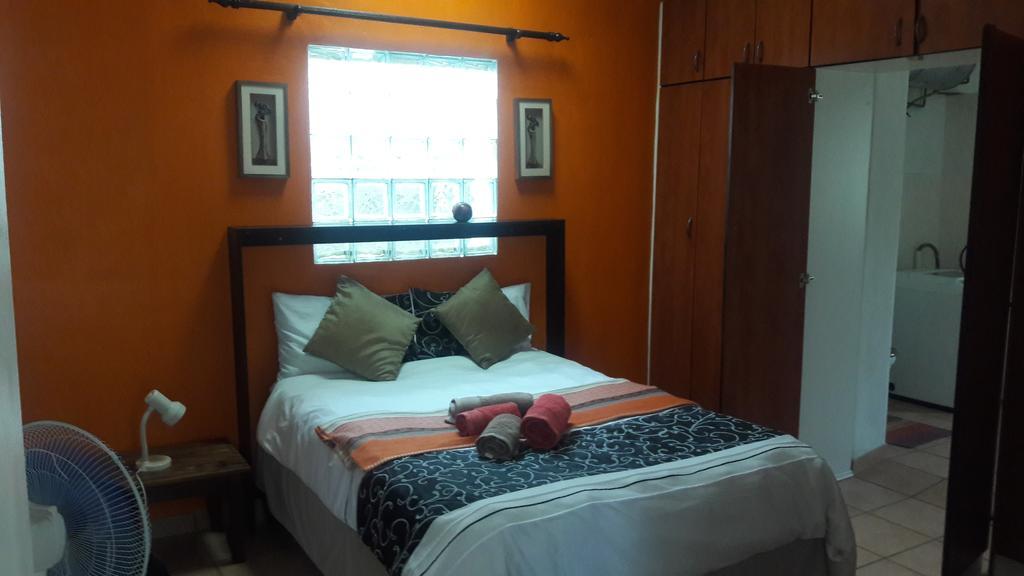 Guesthouse Villa Nina オカハンジャ エクステリア 写真