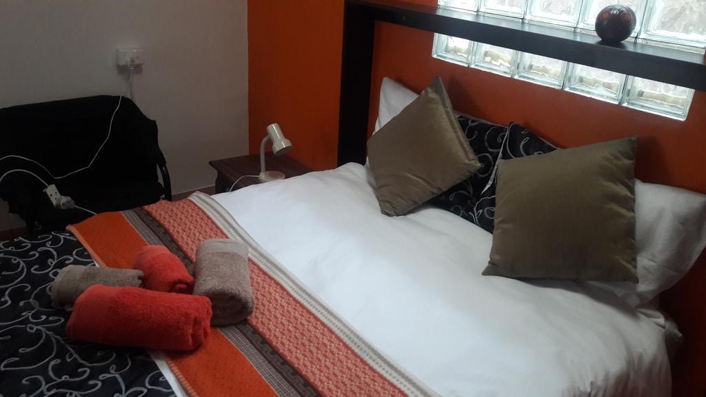 Guesthouse Villa Nina オカハンジャ エクステリア 写真